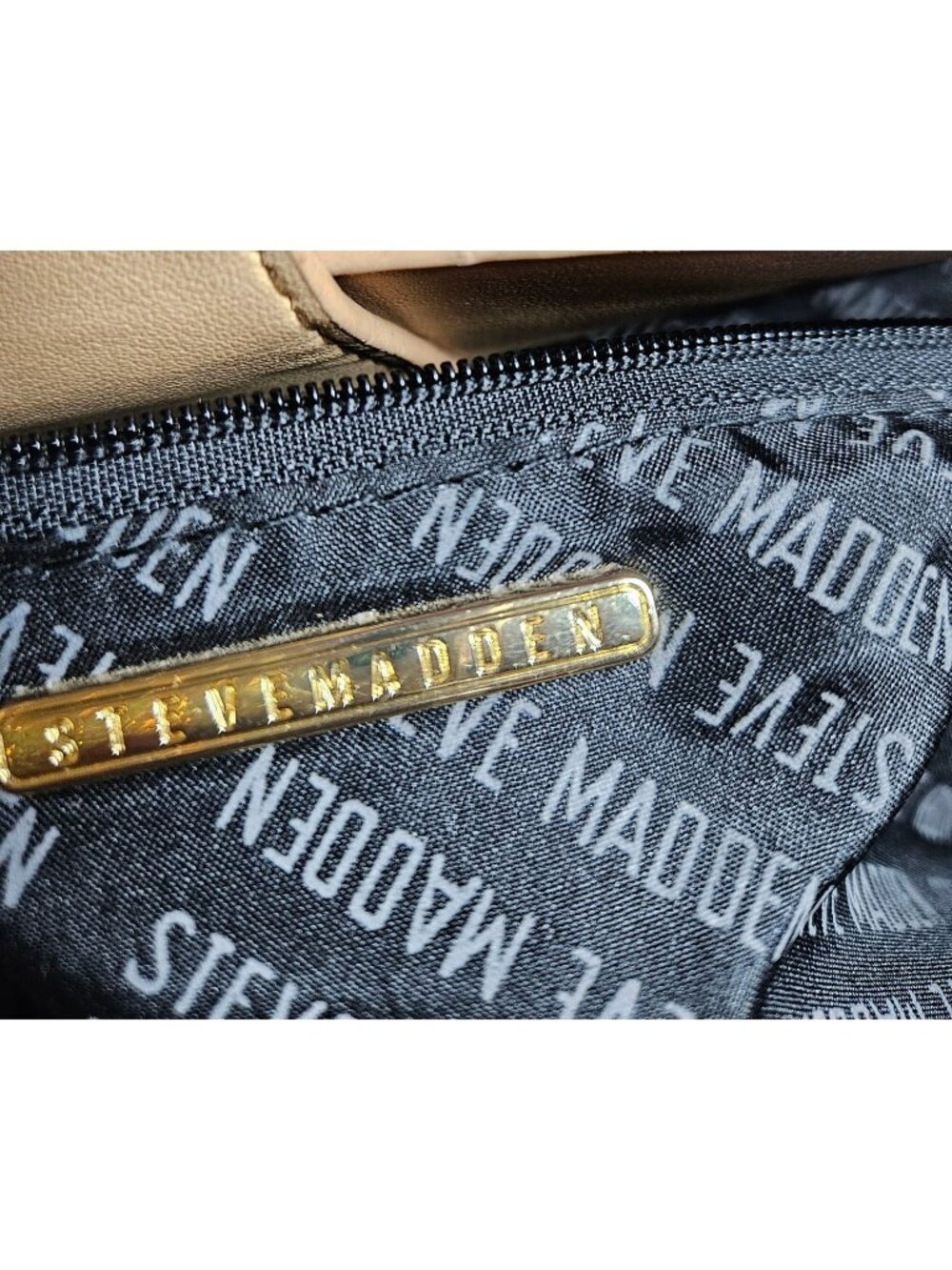 Steve Madden Large Embrossed Logo Crossbody Tote Bag -Travel Business - Picture 13 of 16